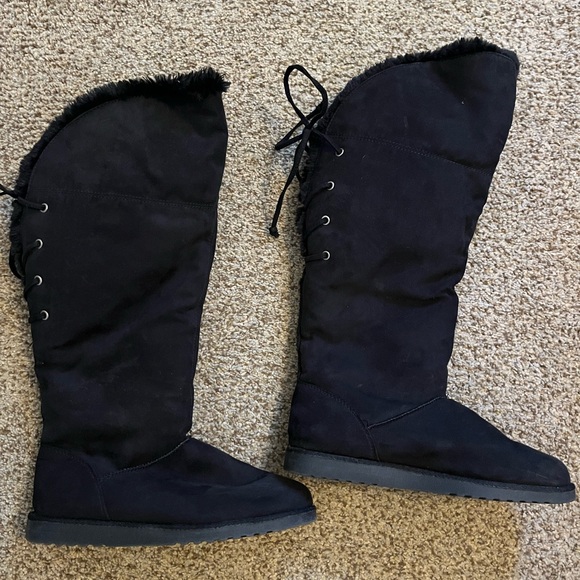 Knee high fur boots - Picture 1 of 5